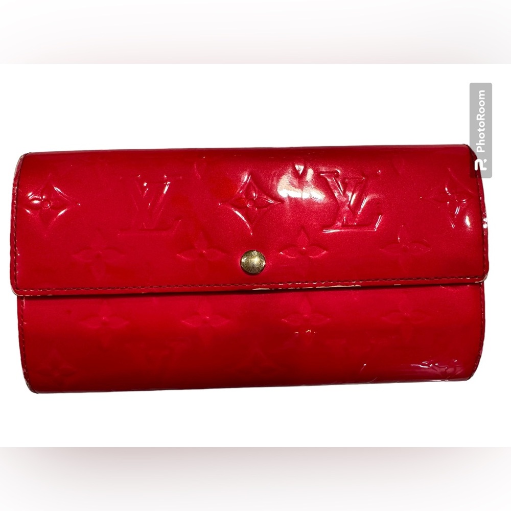 🩷🇫🇷 AUTHENTIC LOUIS VUITTON HOT PINKINSH RED SARAH LONG WALLET🇫🇷🩷